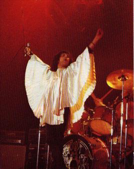 Freddie is so cool man!